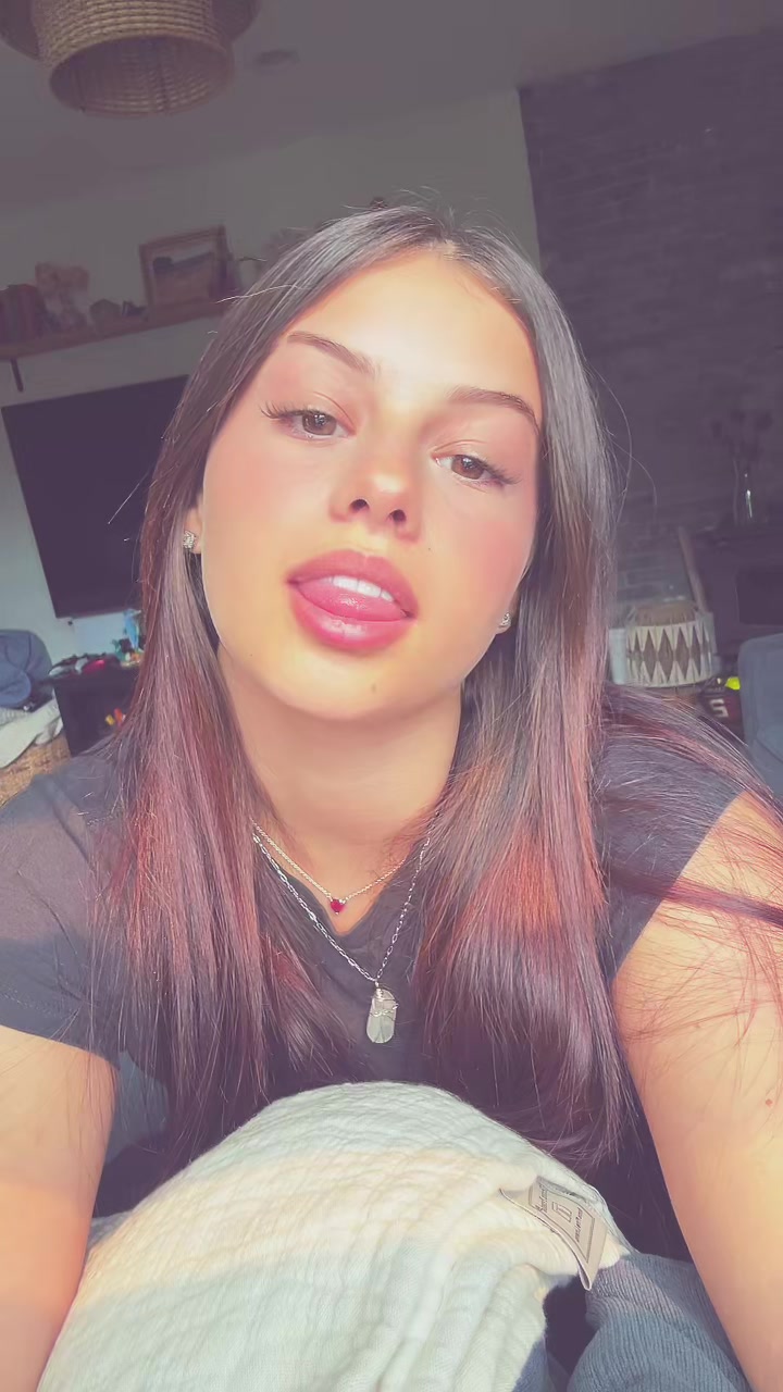 @Liv
