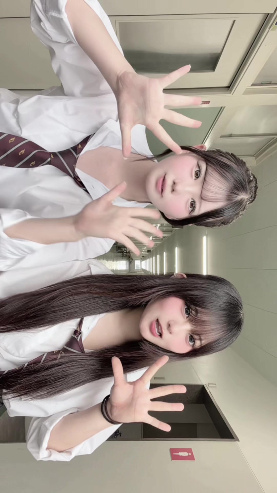 @あず