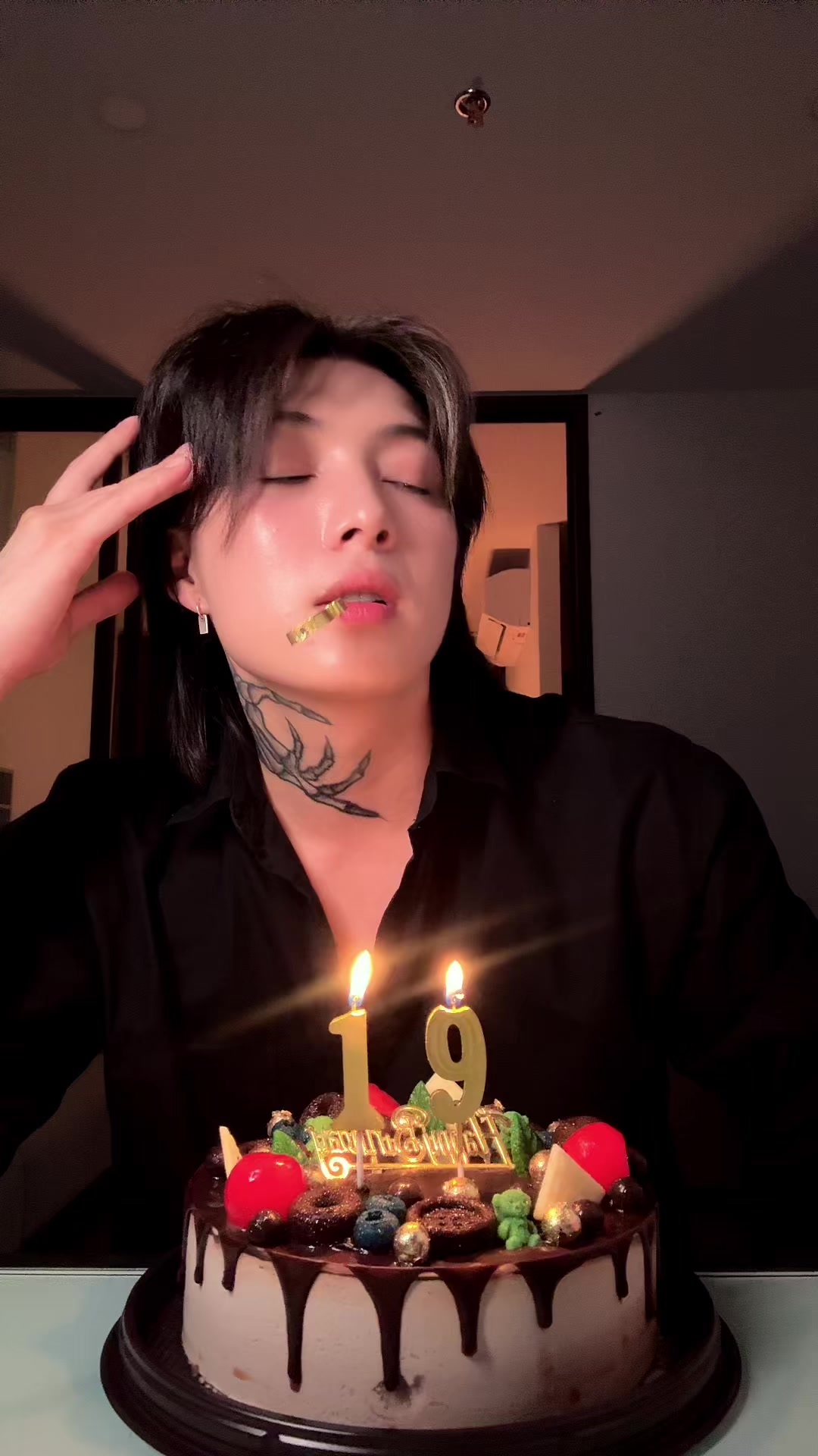 @TEN YUJIN