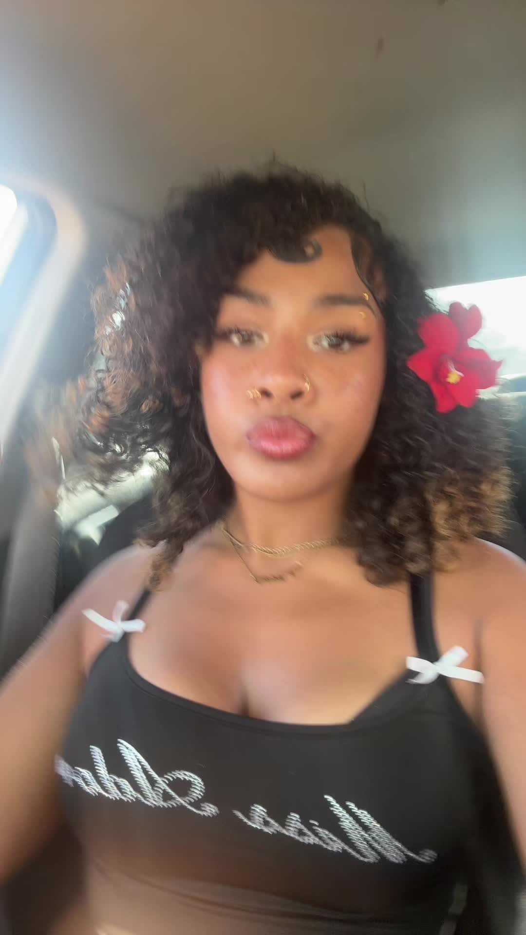 @vividabaddest1