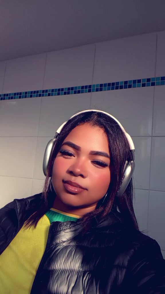 @Evelleen Santos