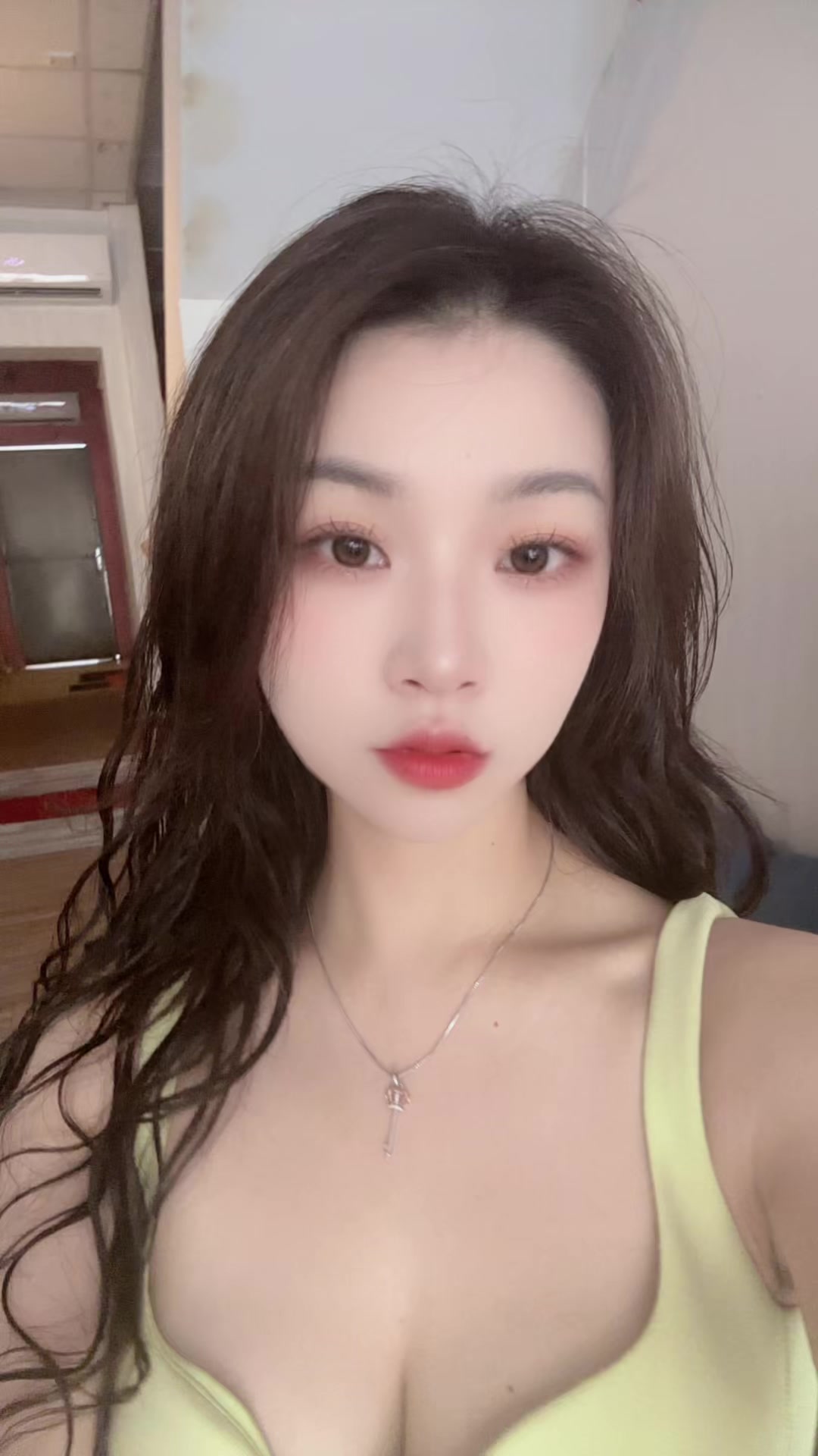 @yan90367850