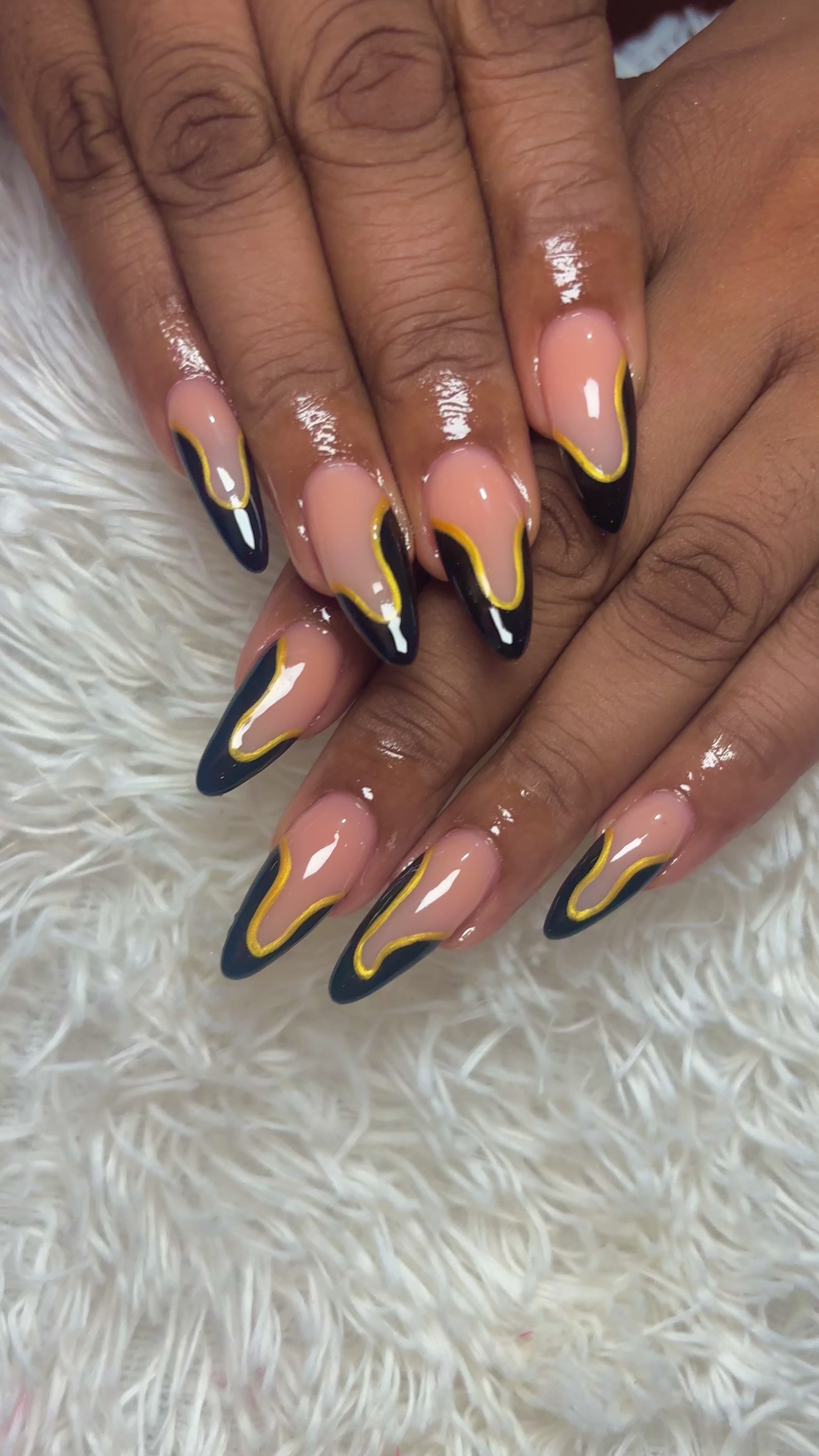 @Nicky the nail artist