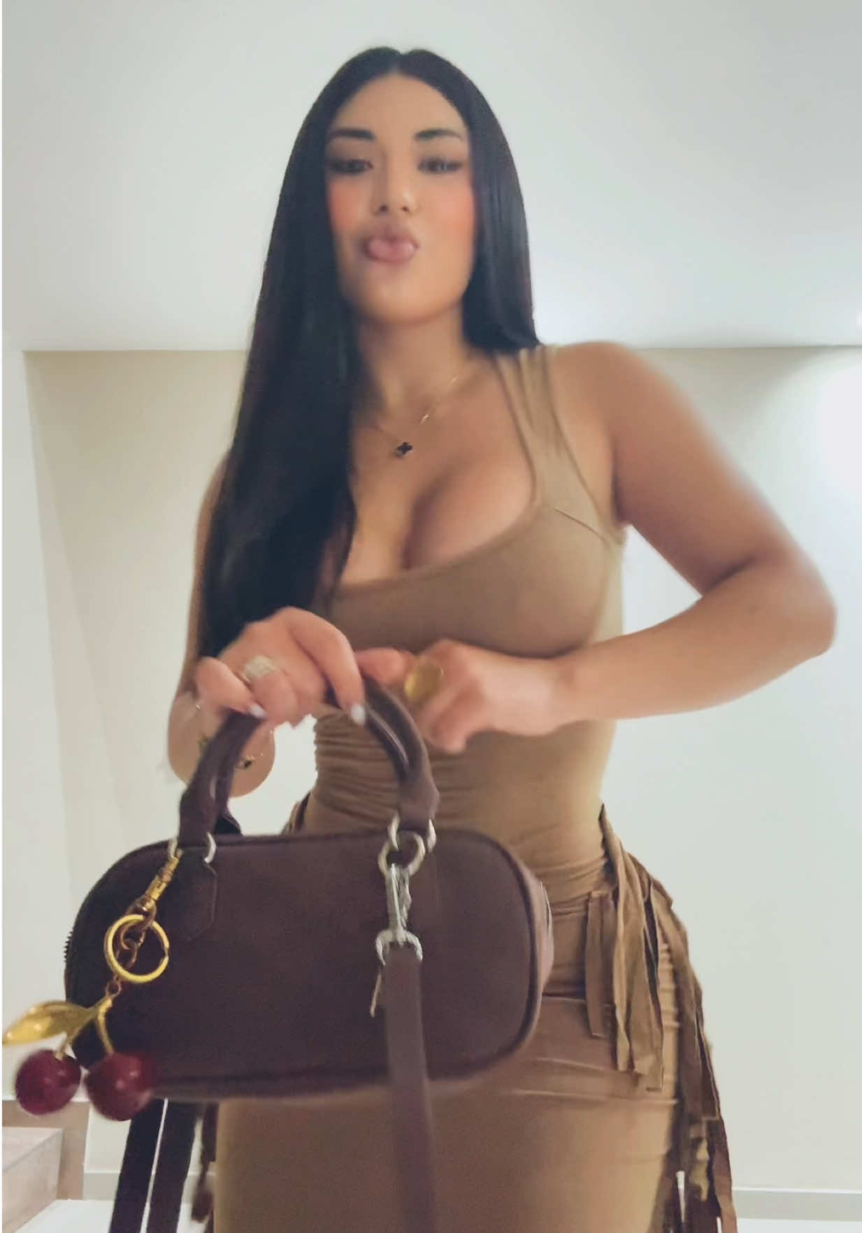 @Xujey
