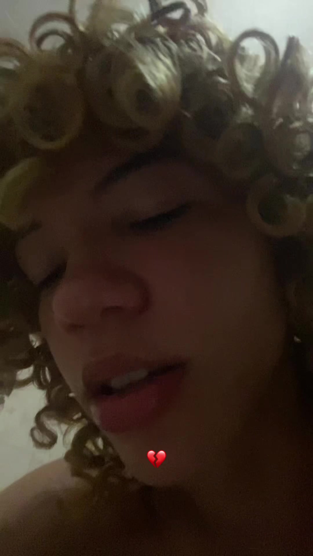 @𝖆𝖓𝖉𝖗𝖊𝖘 𝖙𝖊𝖈𝖈𝖆🧑🏼&zwj;🦱