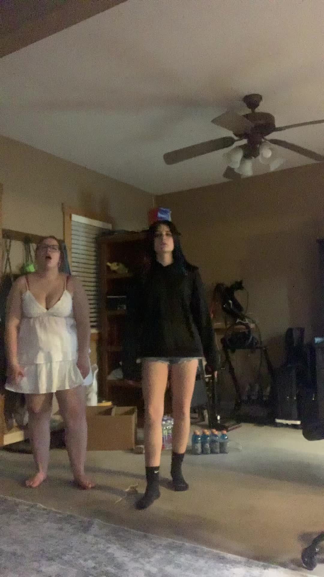 @LuluDummond