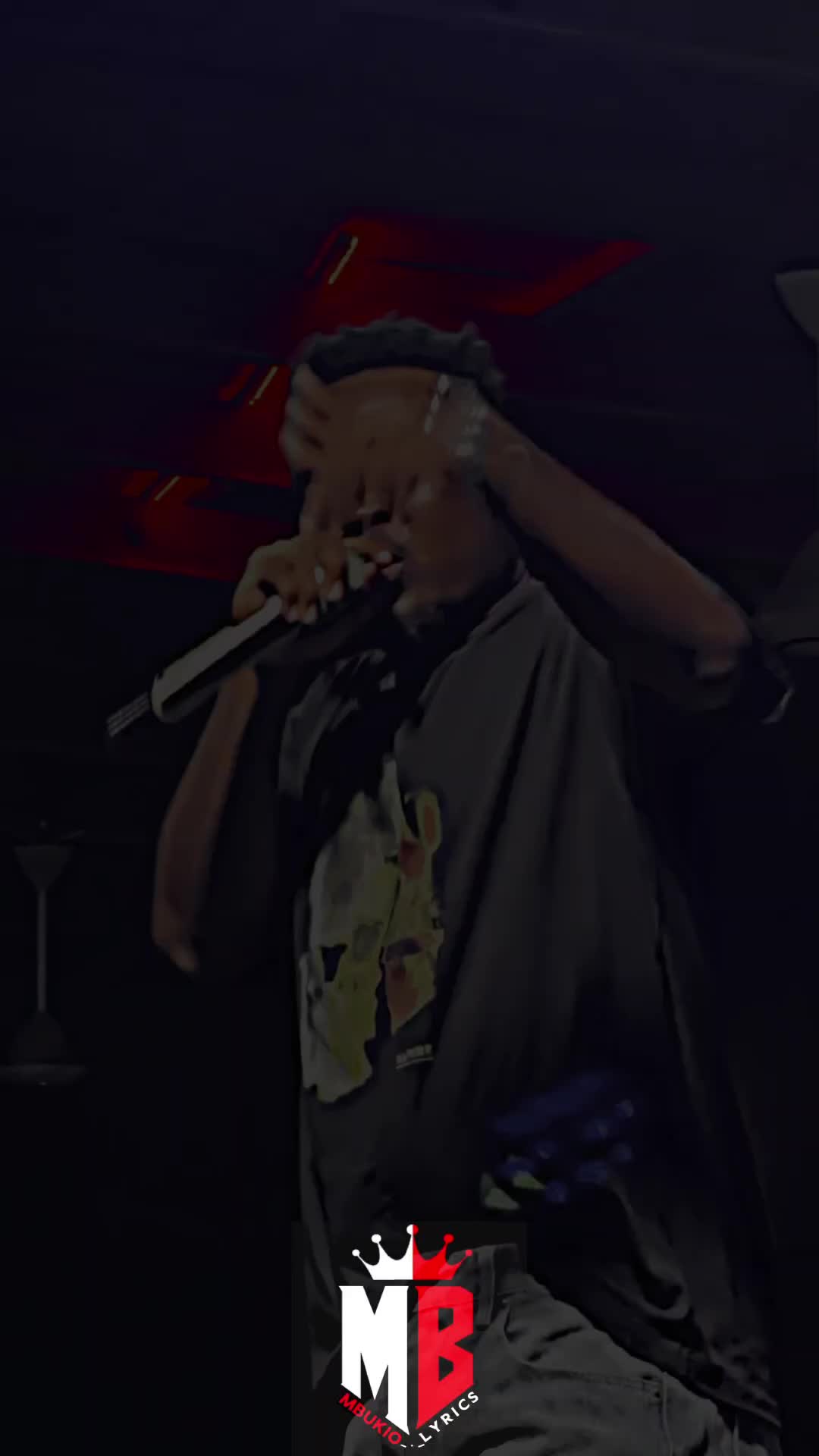 @𝗠𝗯𝘂𝗸𝗶𝗼_𝗟𝘆𝗿𝗰𝘀🫅
