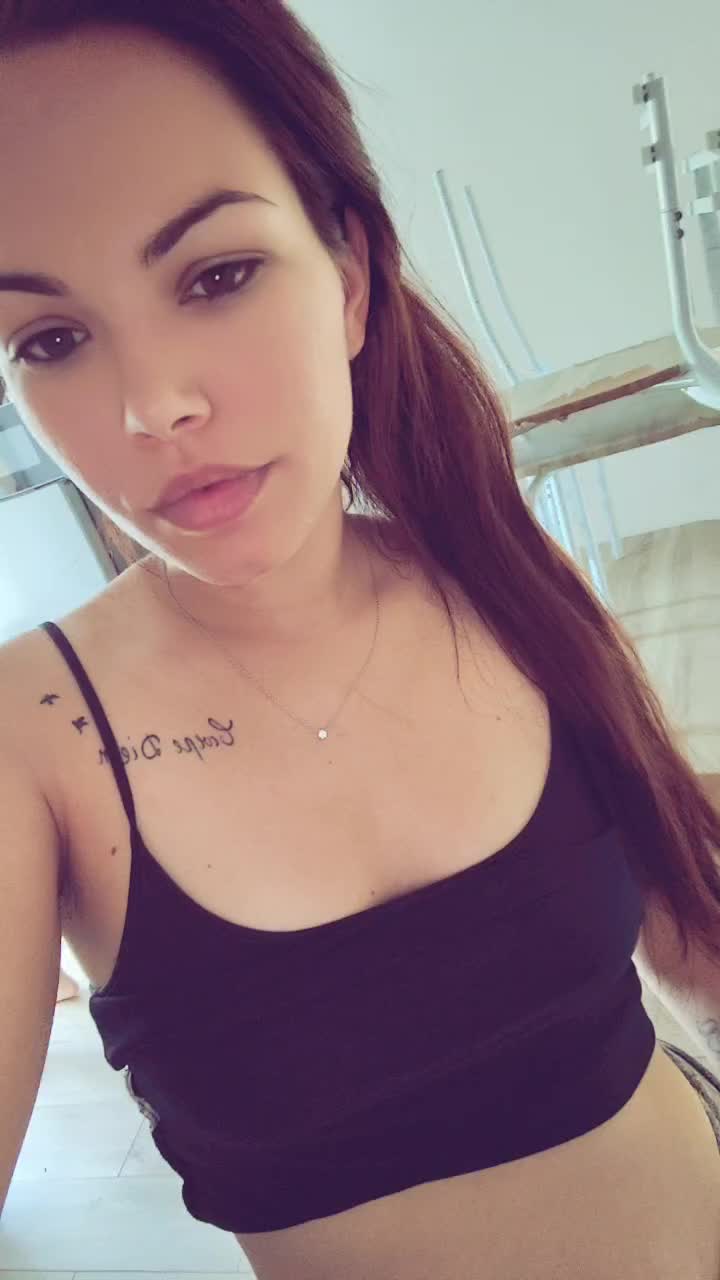 @Angelina_E&T66