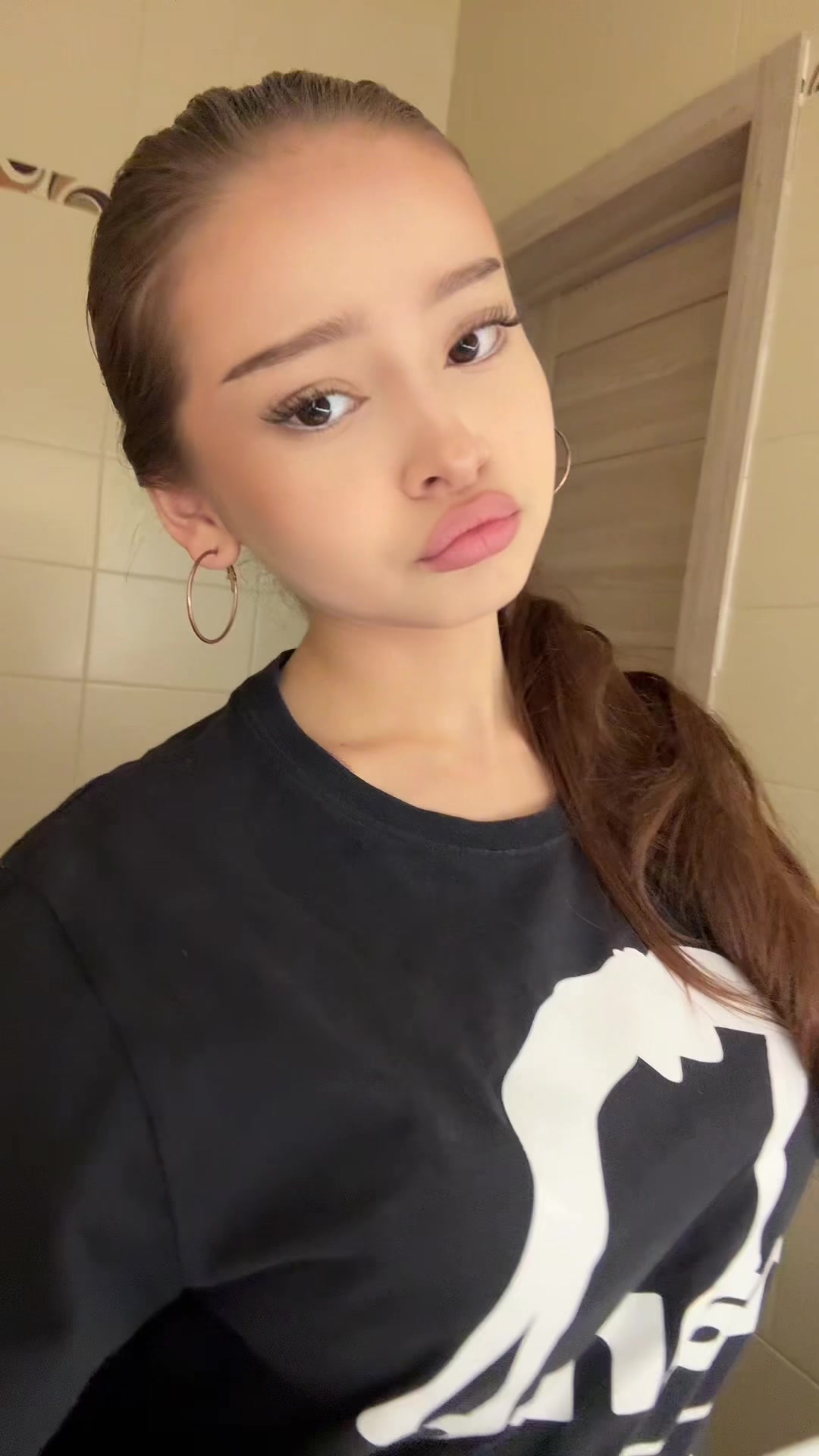 @тгк:Rrr🦅