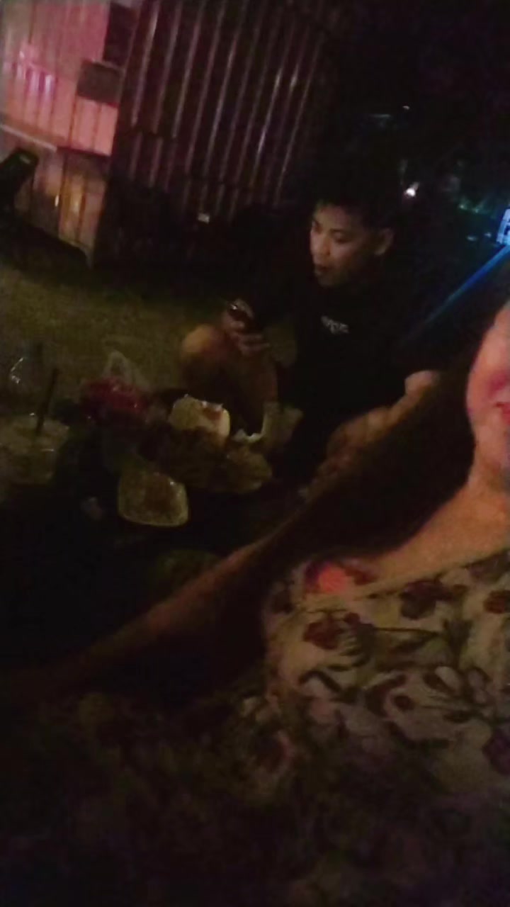 @Shellawaty