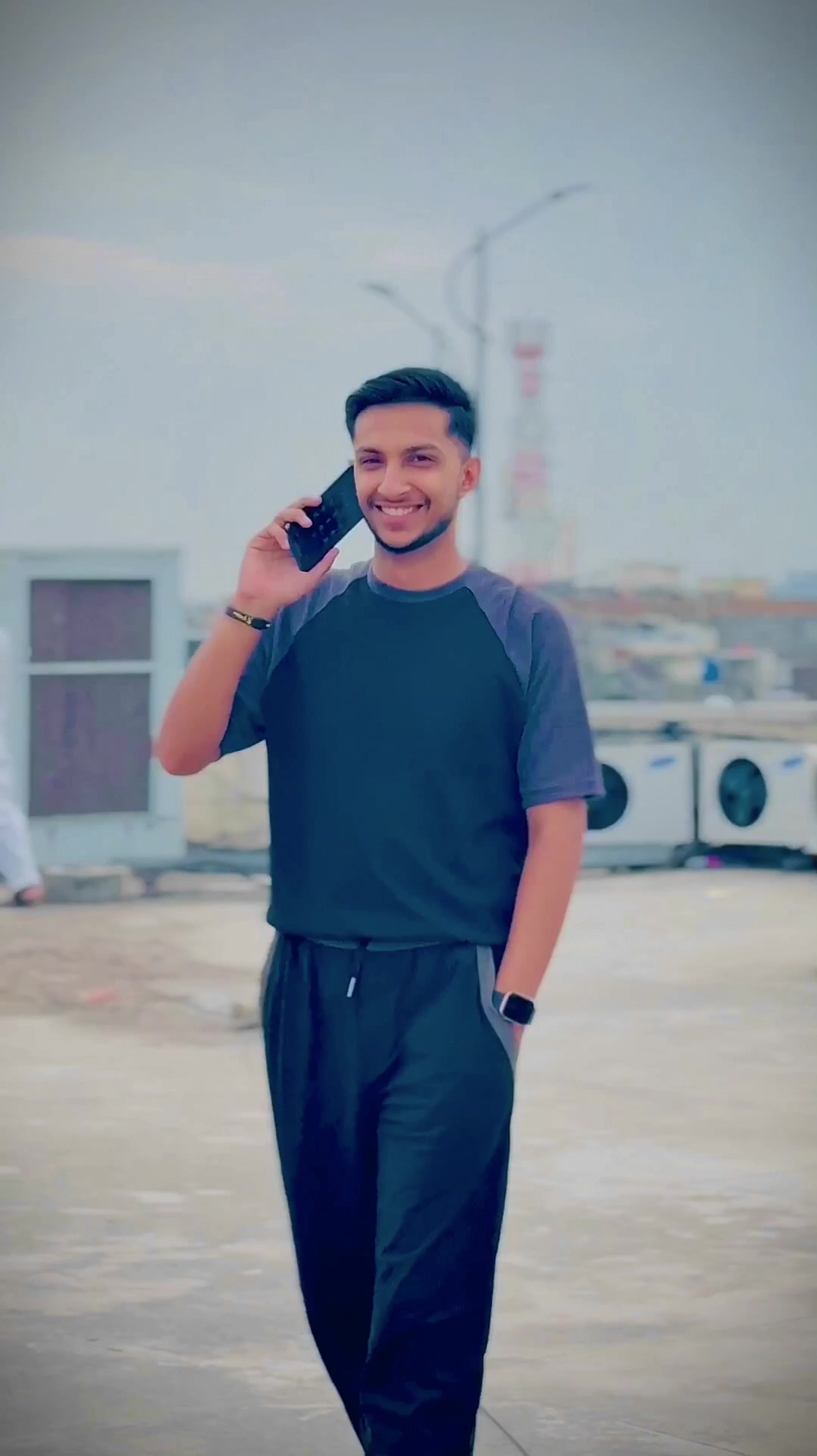 @مــلــک صــاحــب 🚩⚜️