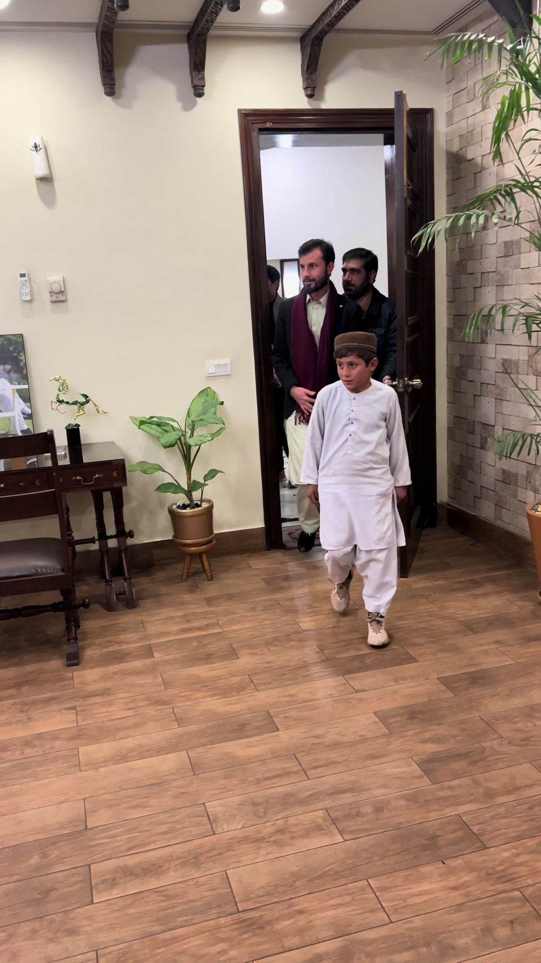 @reemi_khan_36
