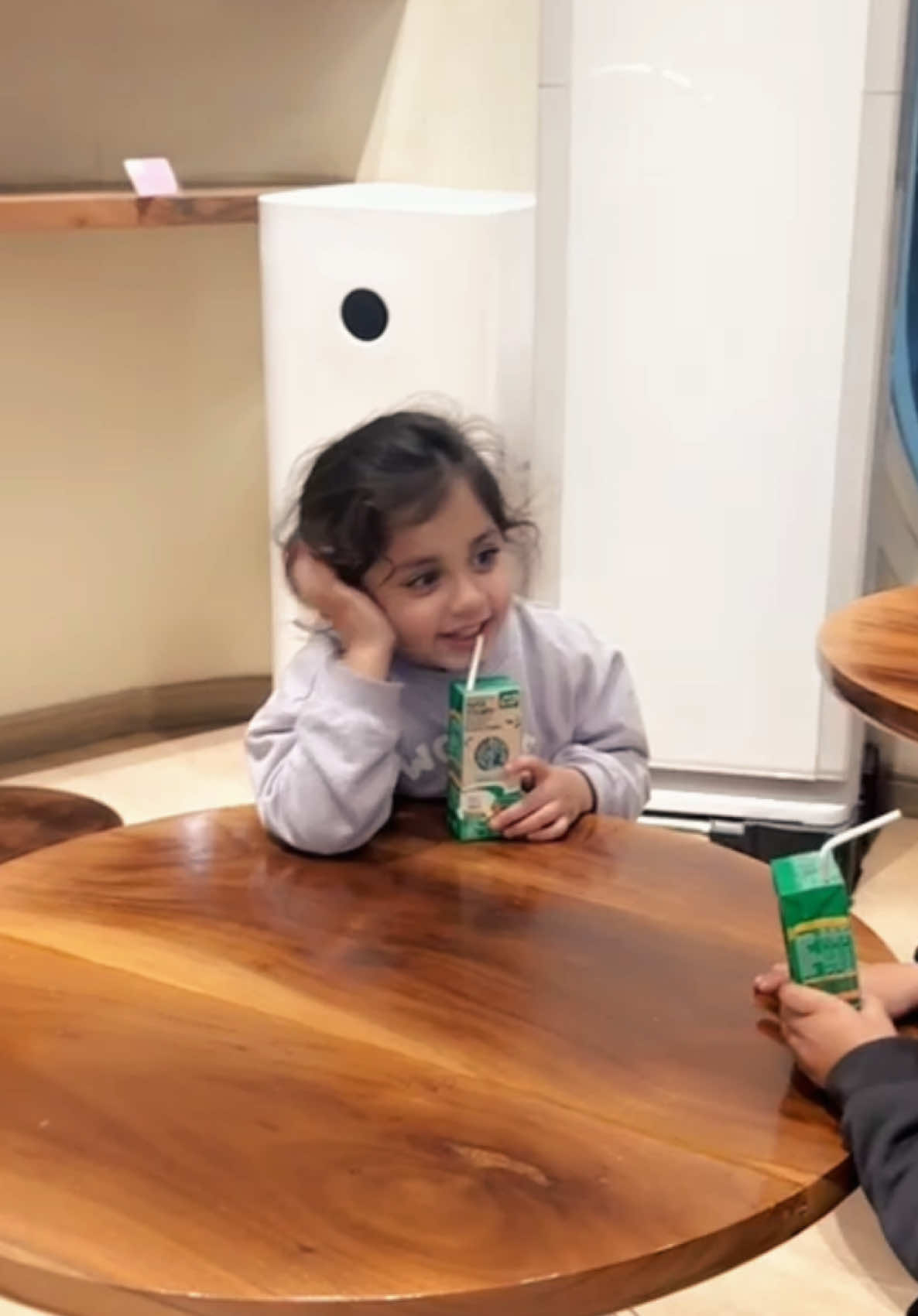 @Twins Ashar & Ayra 🇵🇰