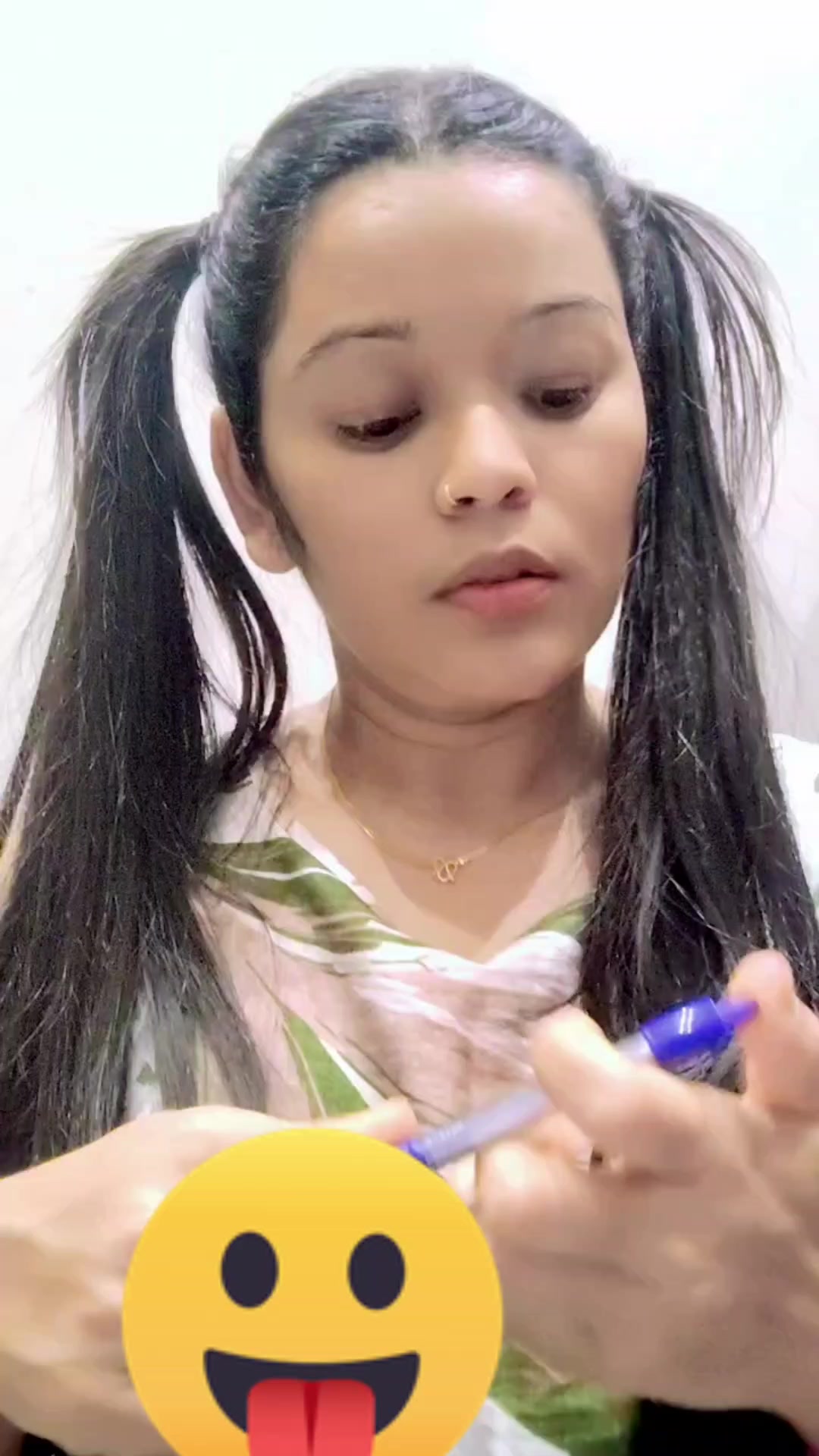 @Anita Gahatraj102