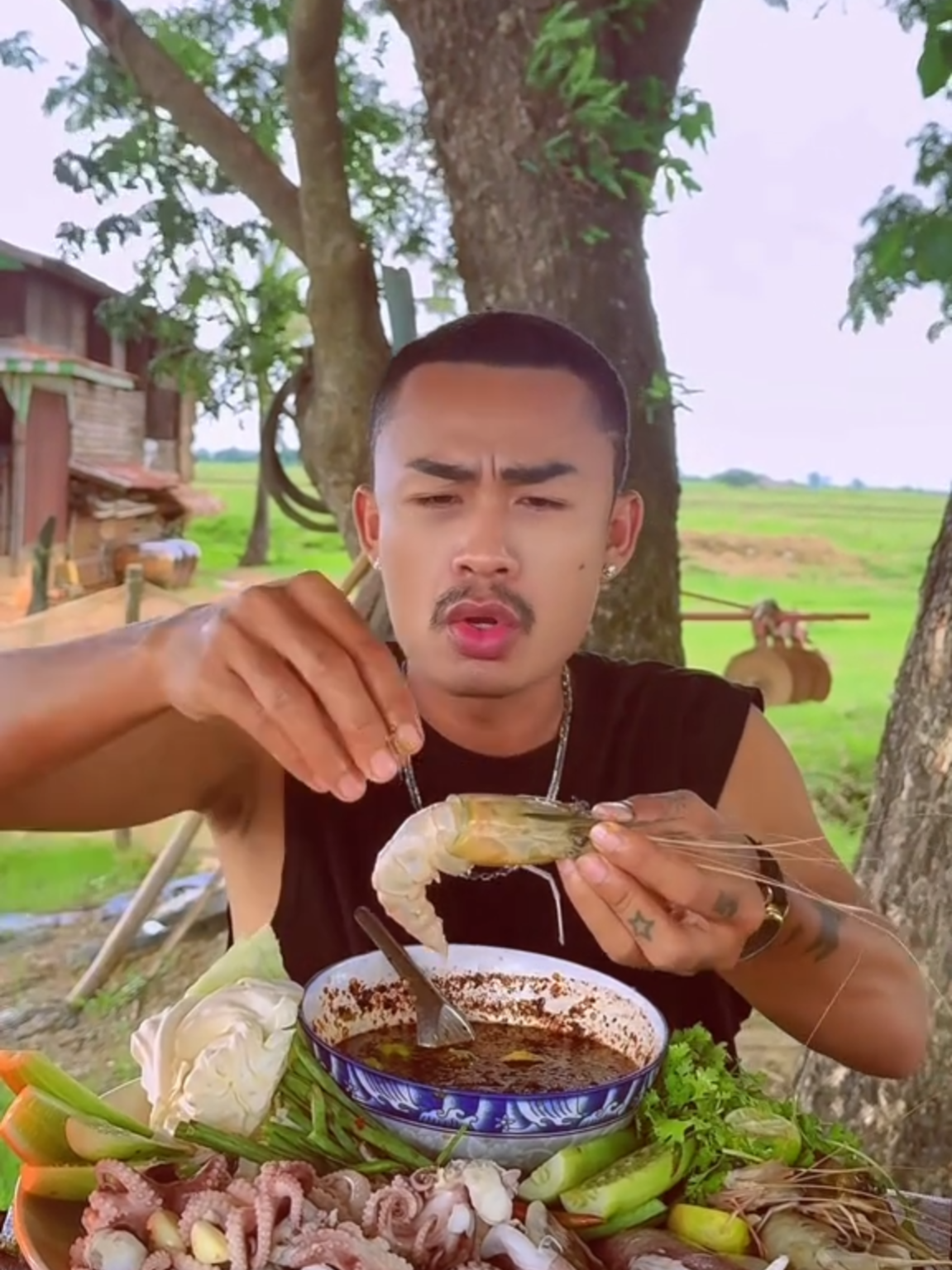 @ရှယ်စားကြမယ်😋
