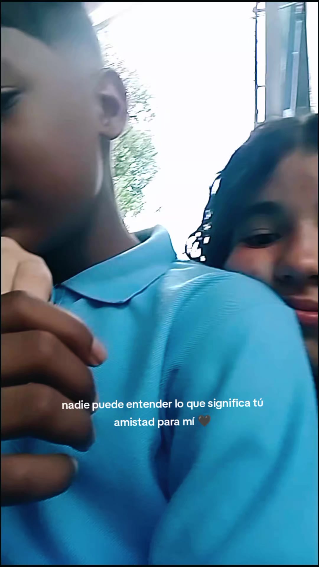 @𝓥𝓪𝓵𝓮𝓻𝔂💛...