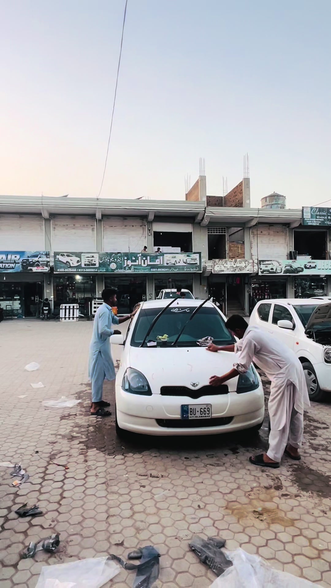 @النافع آٹو عدنان پلازہ پشاور