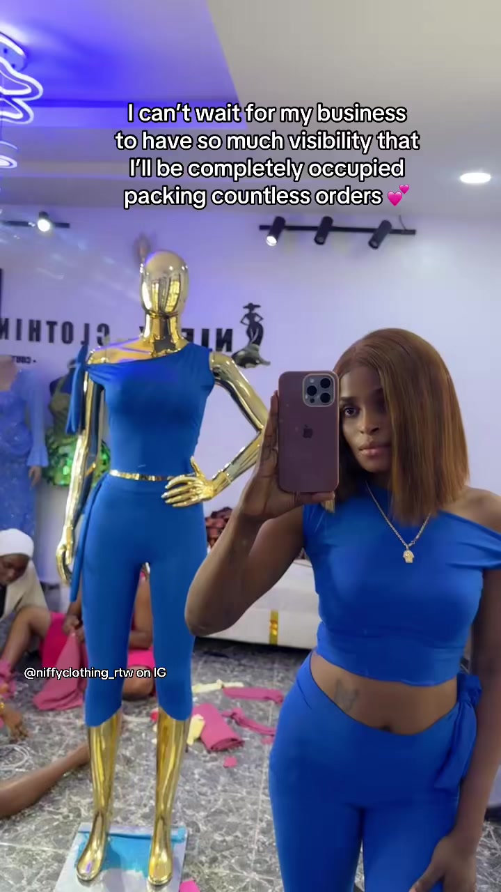 @Niffyclothing ✂️🧵