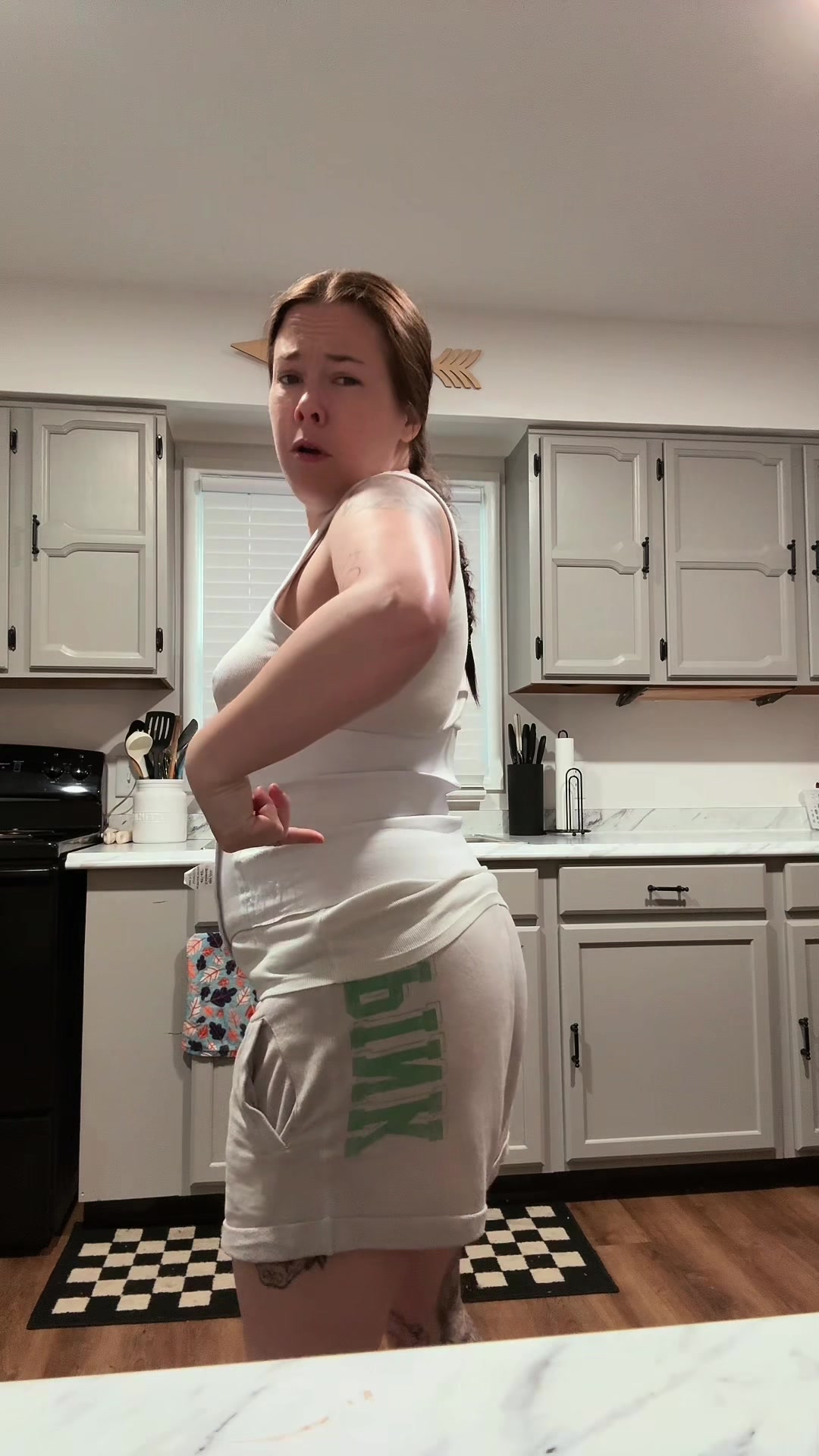 @T
