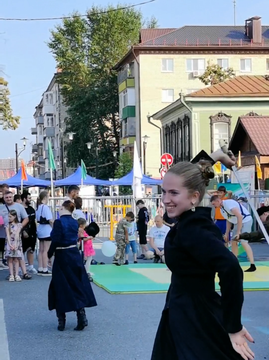 @Арья✨