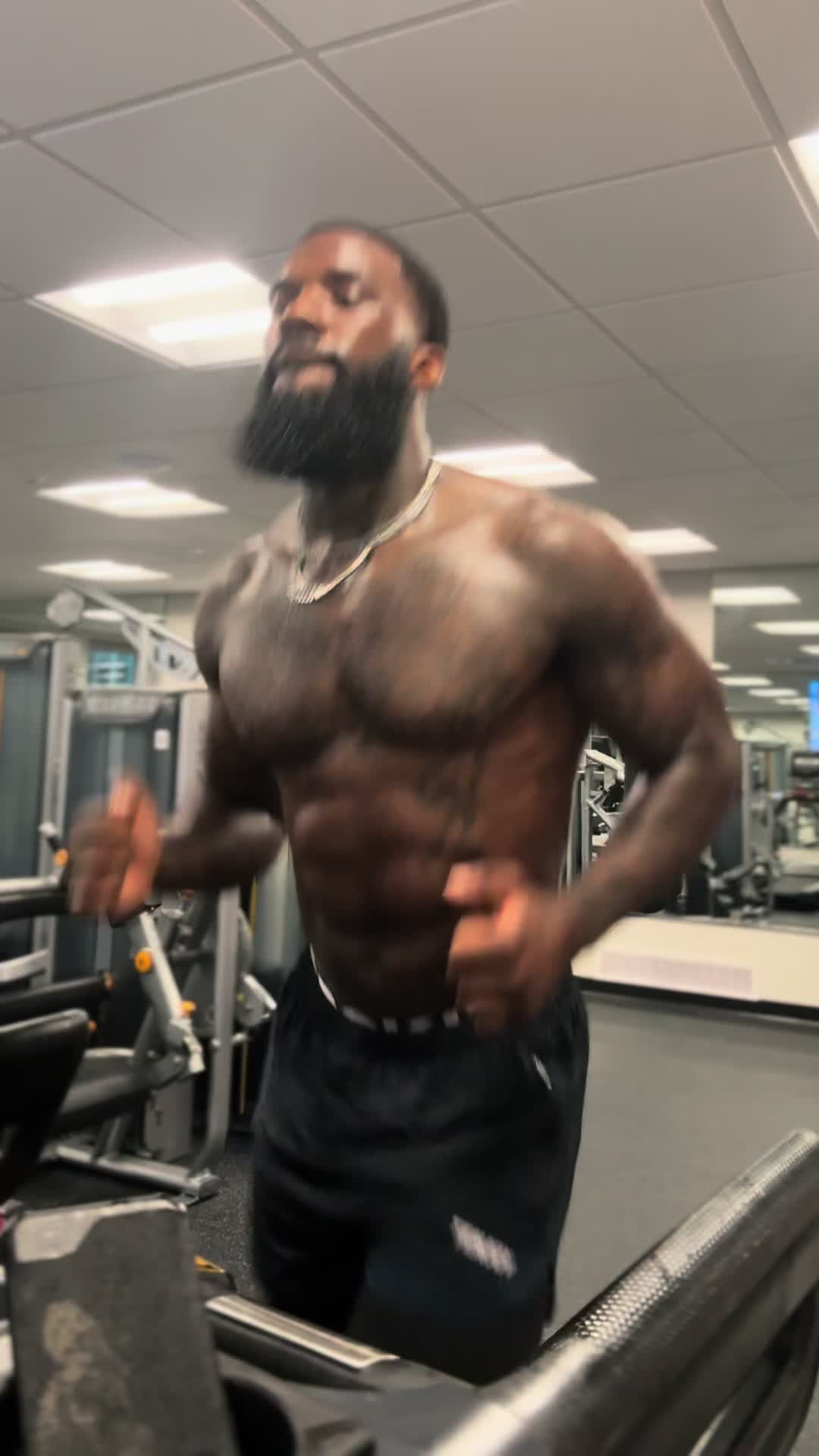 @bigq385