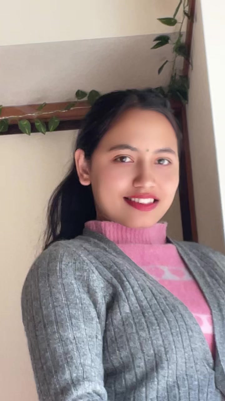 @Ma_ha_rani~👑