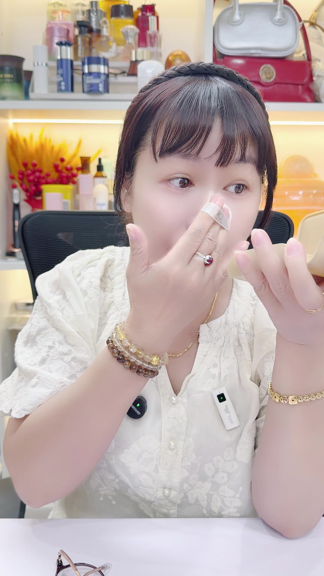 @Ổ Của Lộc1376