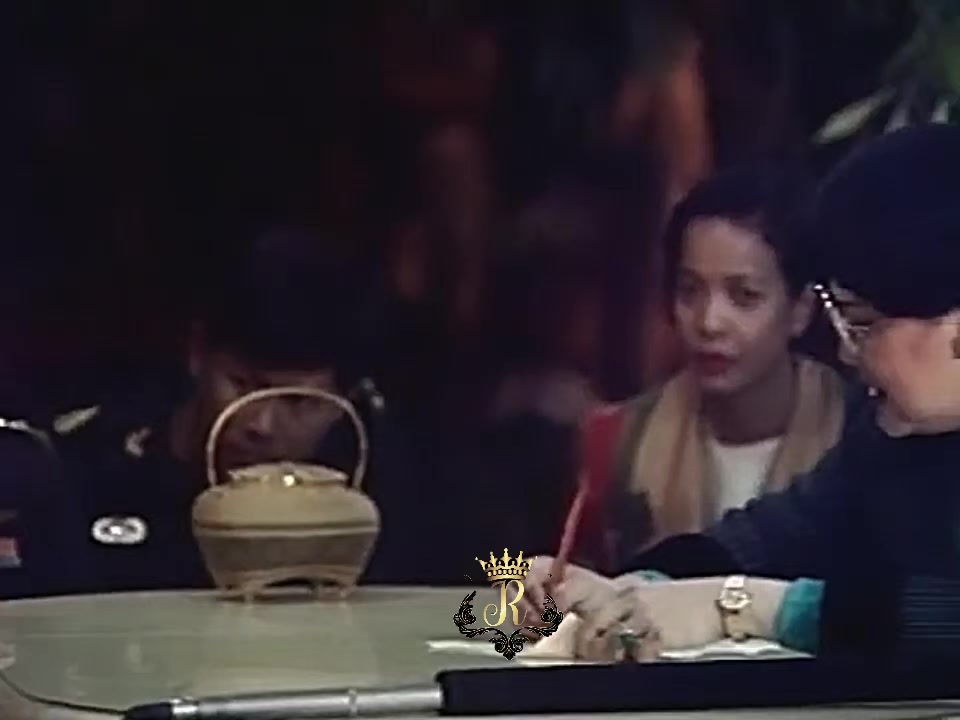 @𝑹𝒐𝒚𝒂𝒍 𝑶𝒇𝒇𝒄𝒊𝒂𝒍 ⚜️