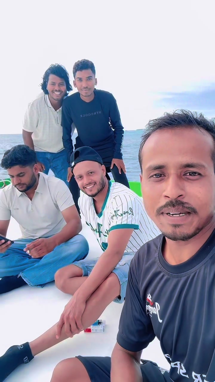@MD jalal Uddin đ§đŠâ¤ī¸đ˛đģ