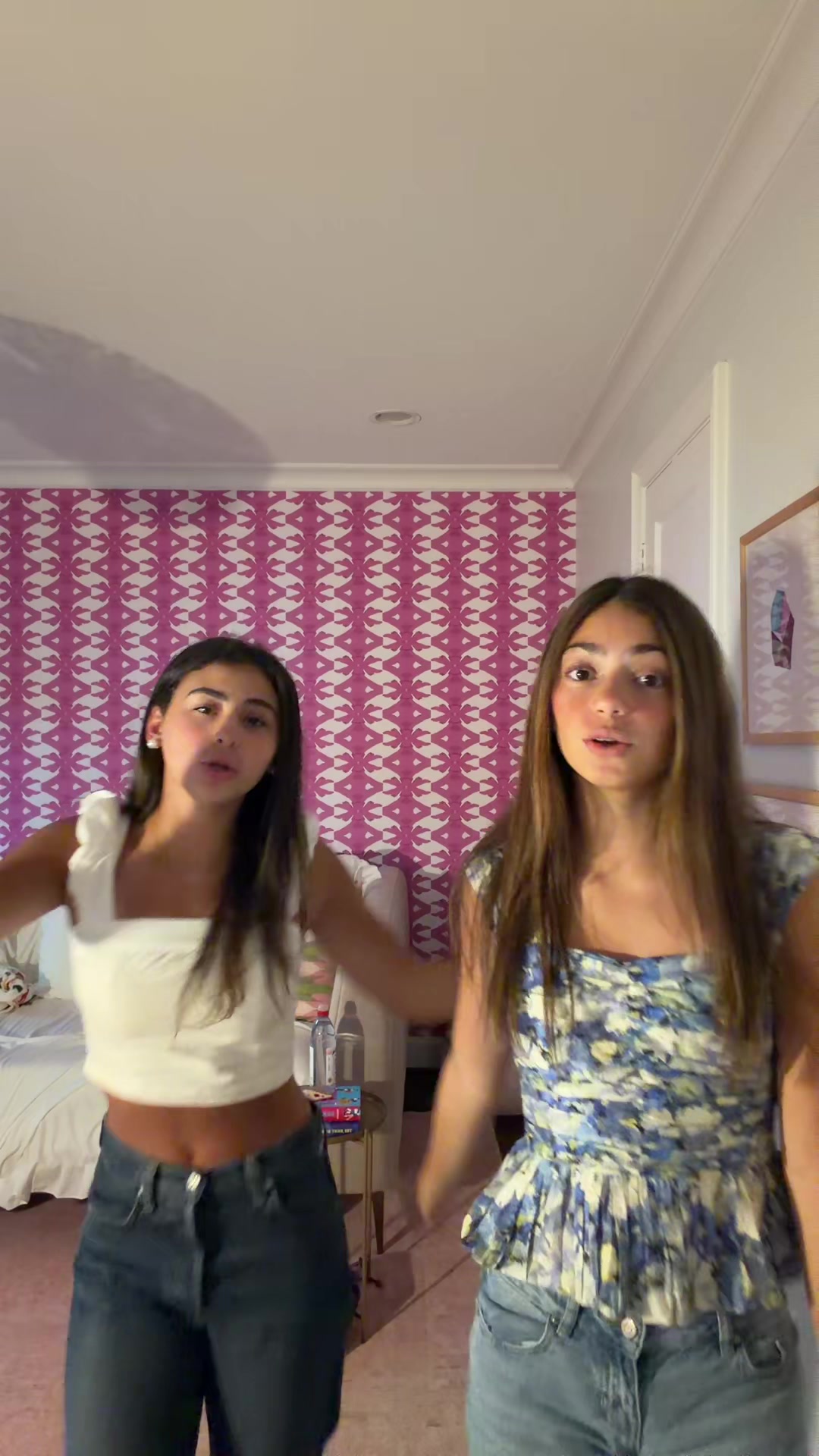 @livssuperdupersecretttt