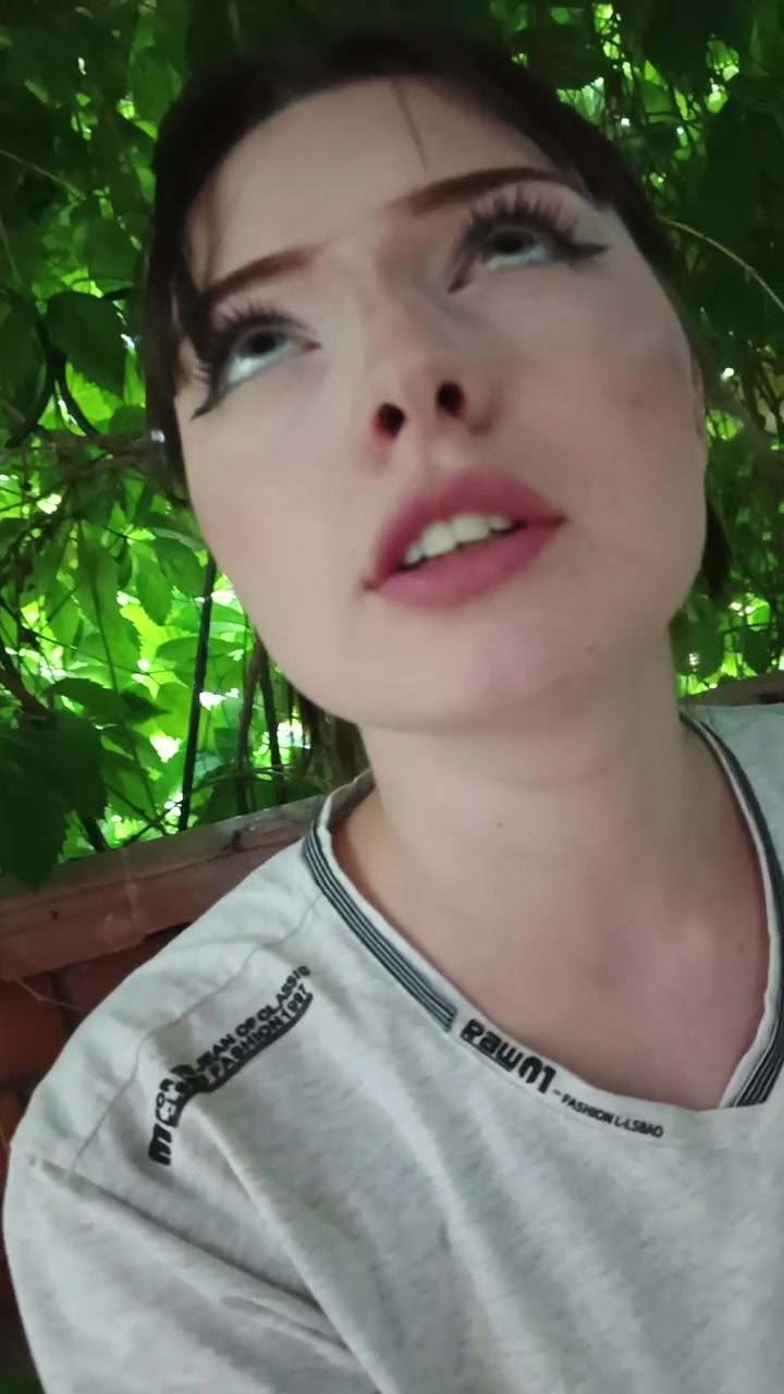 @Aleeenka👻