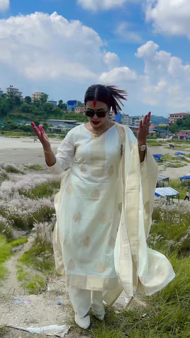@किन चाइयो नाम👁️🩷👁️