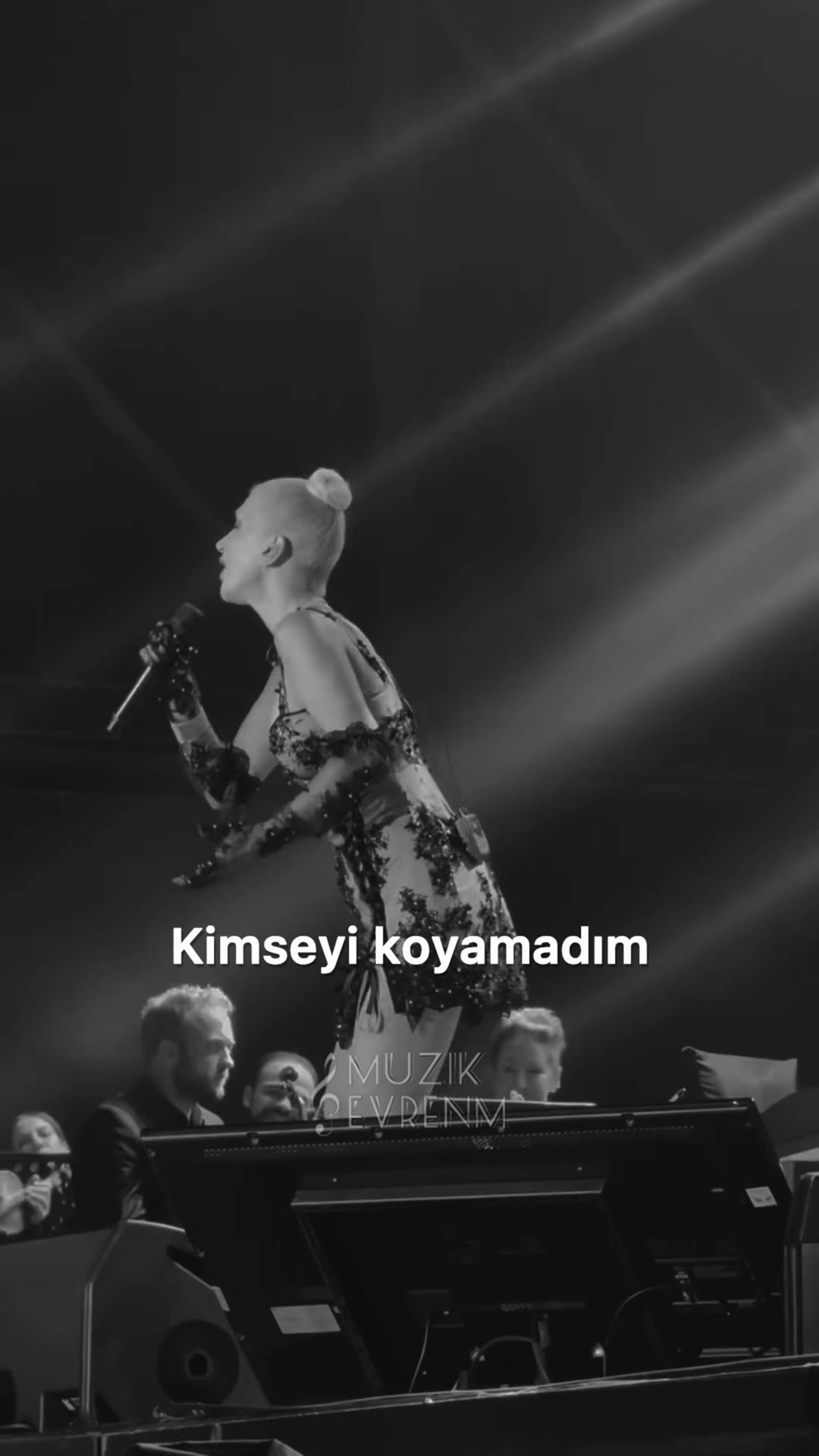 @M&uuml;zik Evrenim