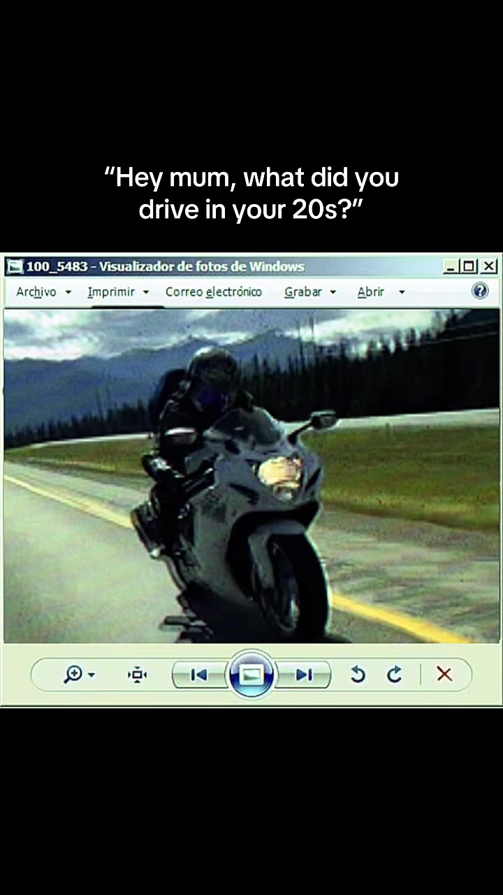 @Ultravioletmoto