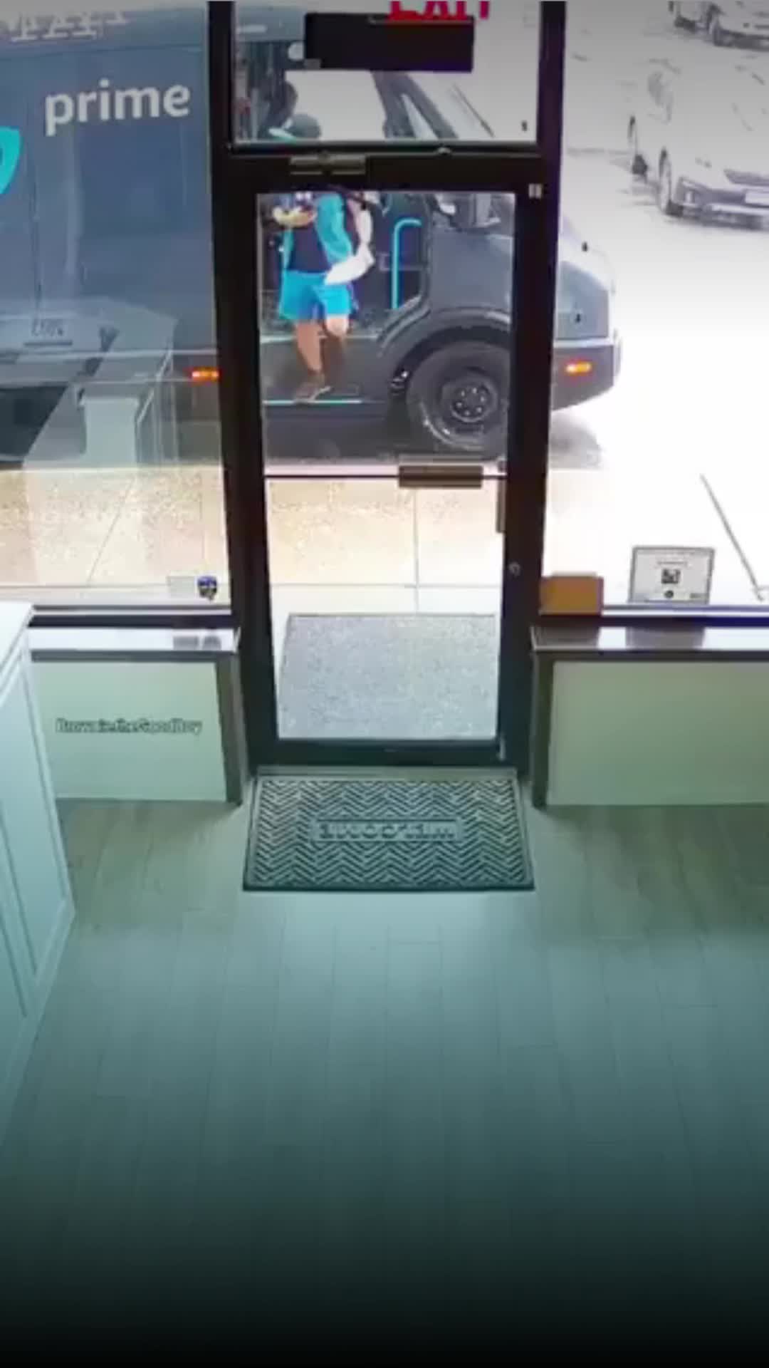 @Entre líneas