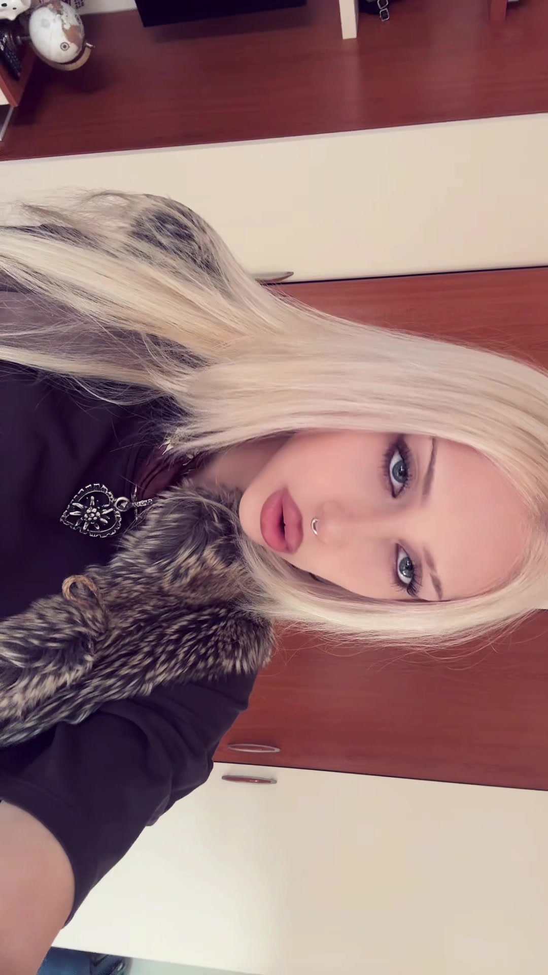 @iงค