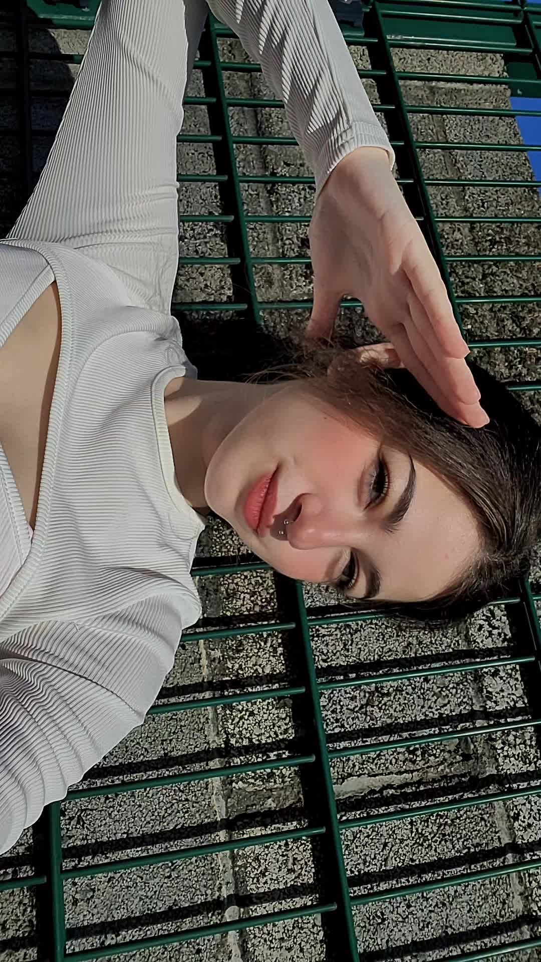 @Elvira 🇺🇦🇮🇪