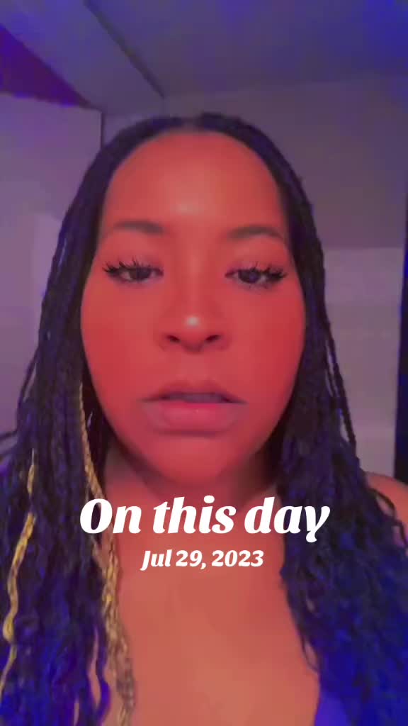 @Dominoesbey