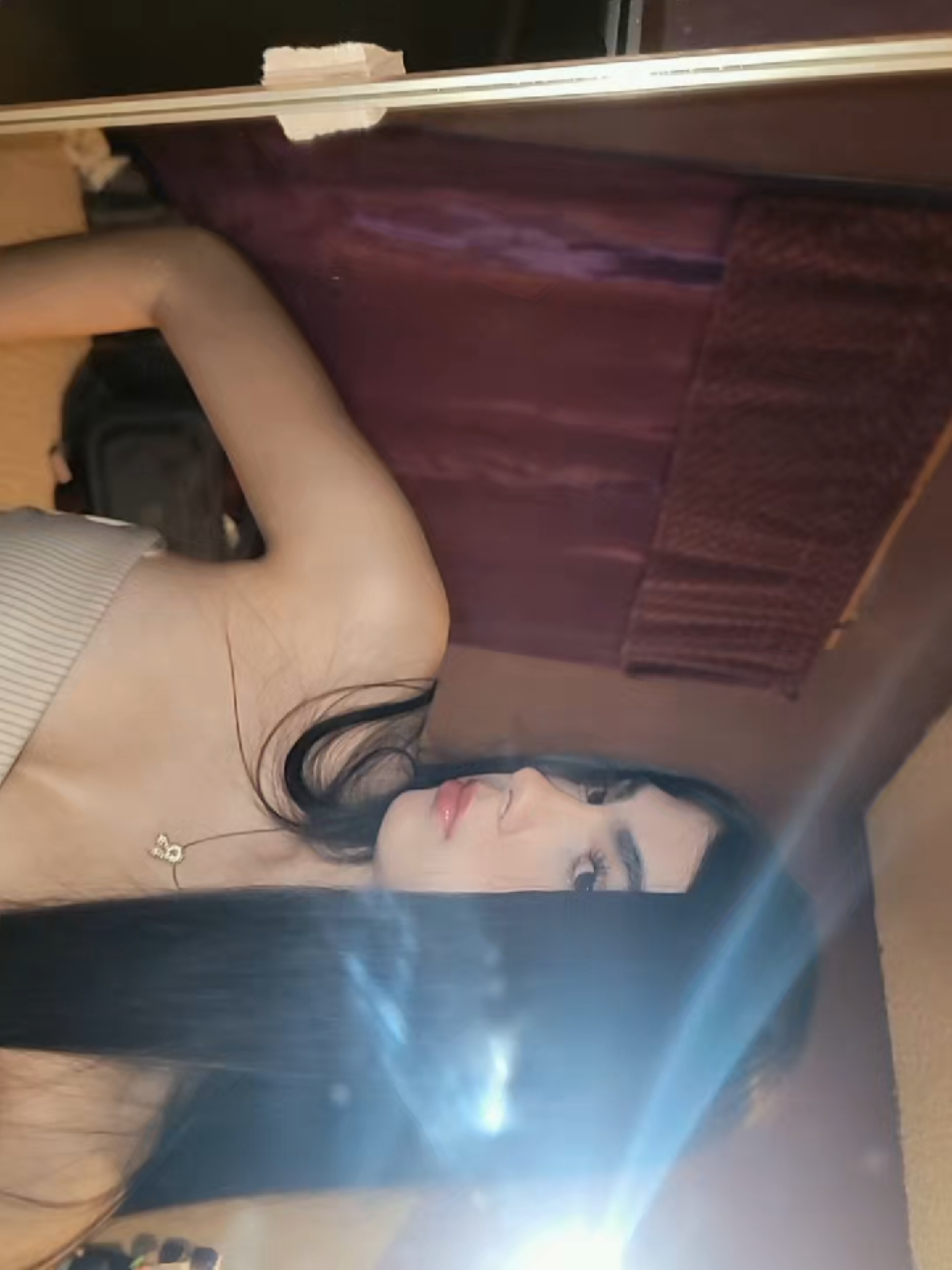 @𝑹𝒆𝒈𝒊𝒏𝒂𝑹𝒐𝒈𝒆𝒍𝒔𝒔