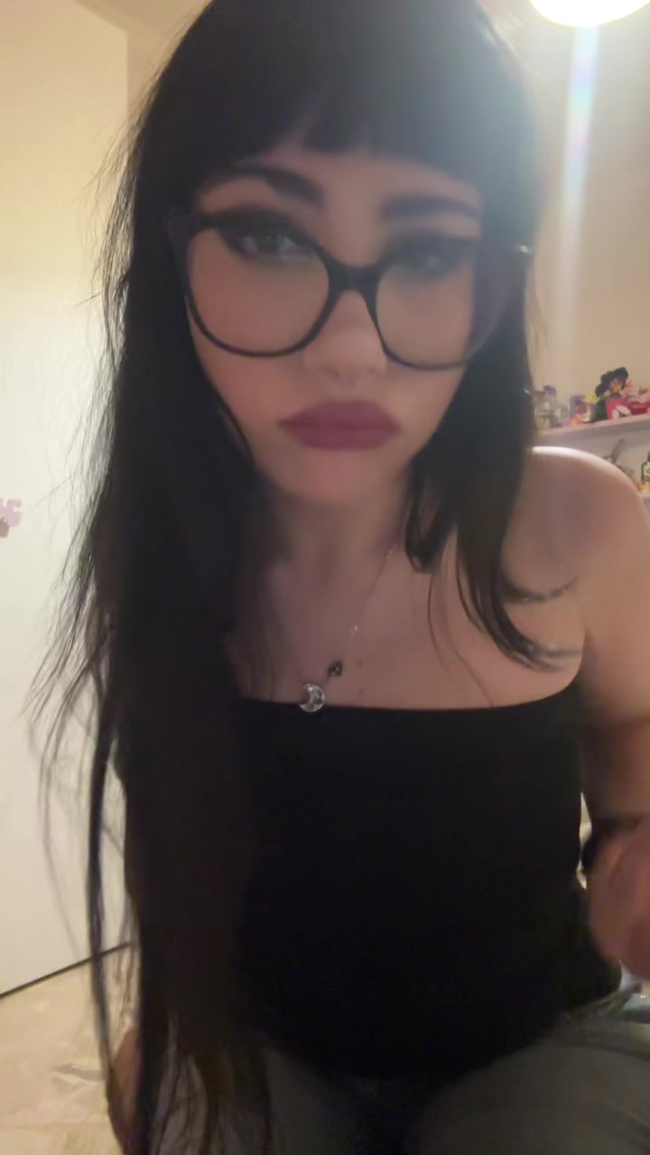 @iulia😽