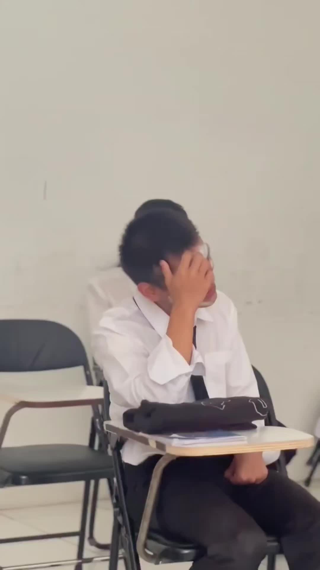 @Reyy