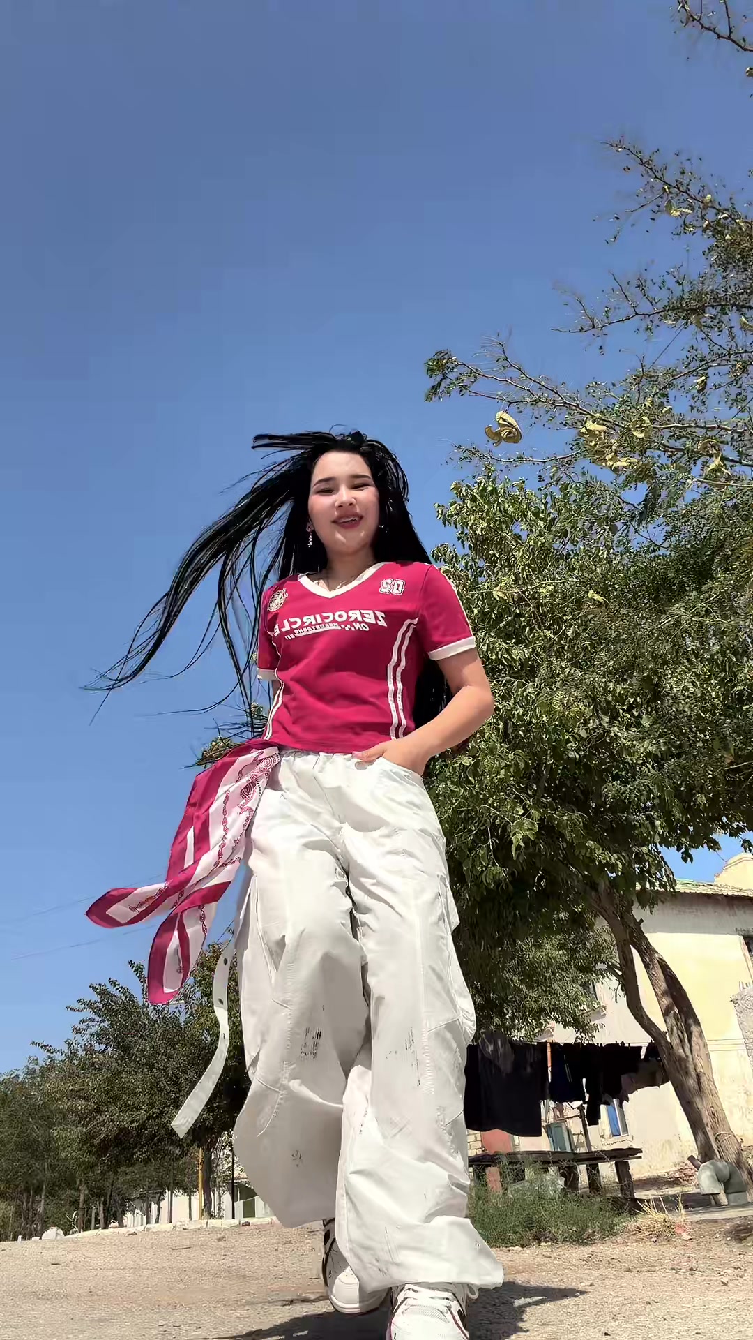 @Anuşka