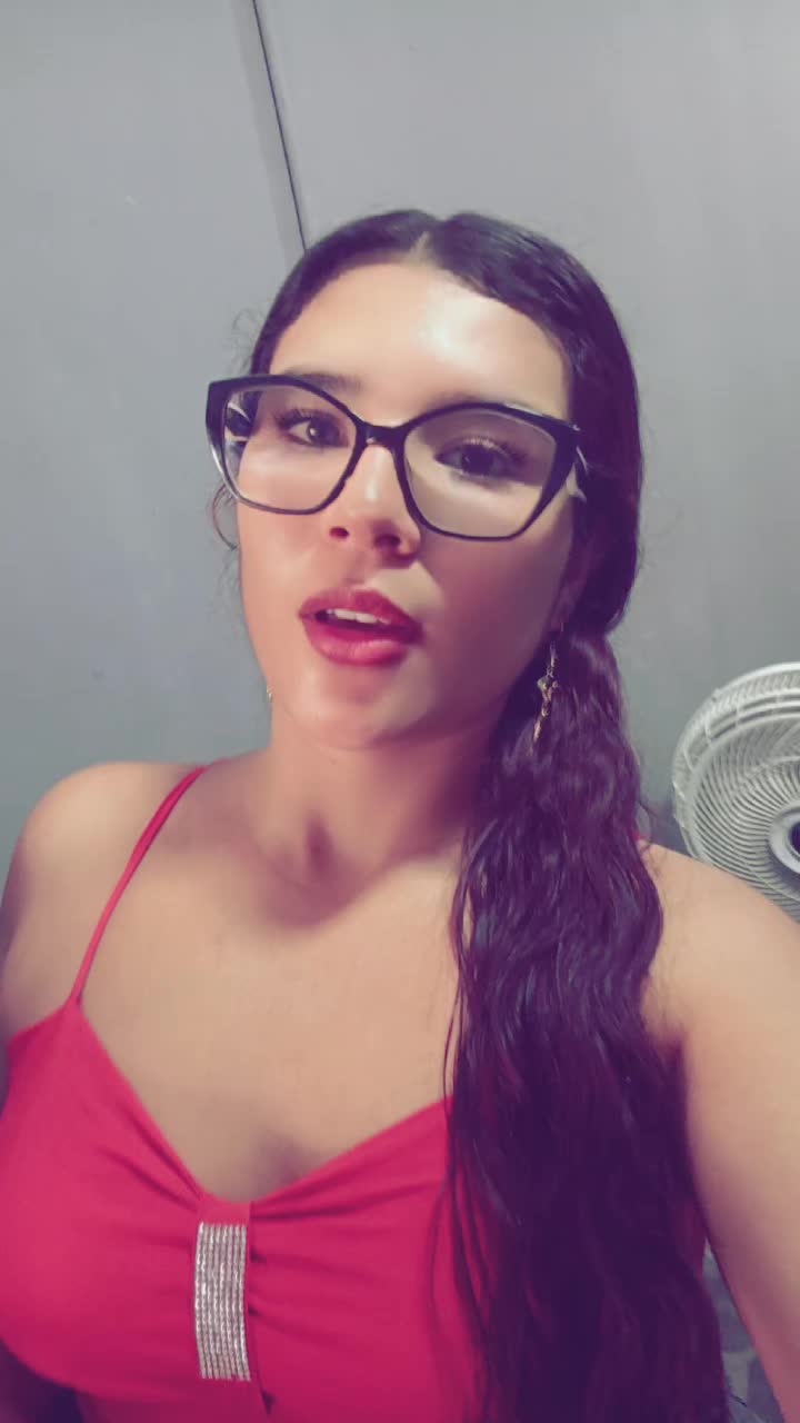 @Daniela27