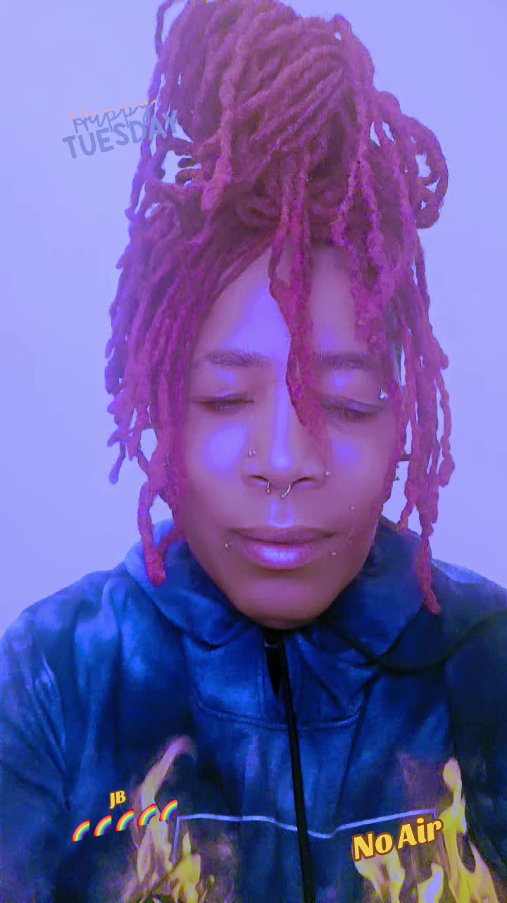 @STARR ✨️ ✨️