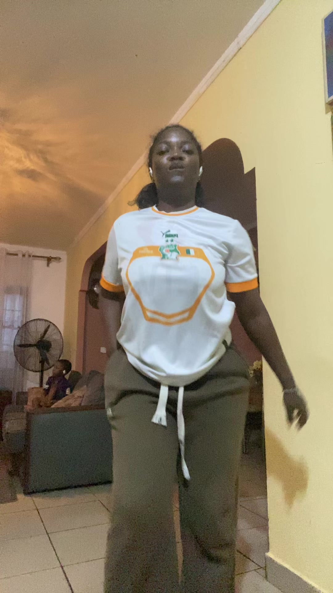 @Astride mp💜🧸🇨🇲