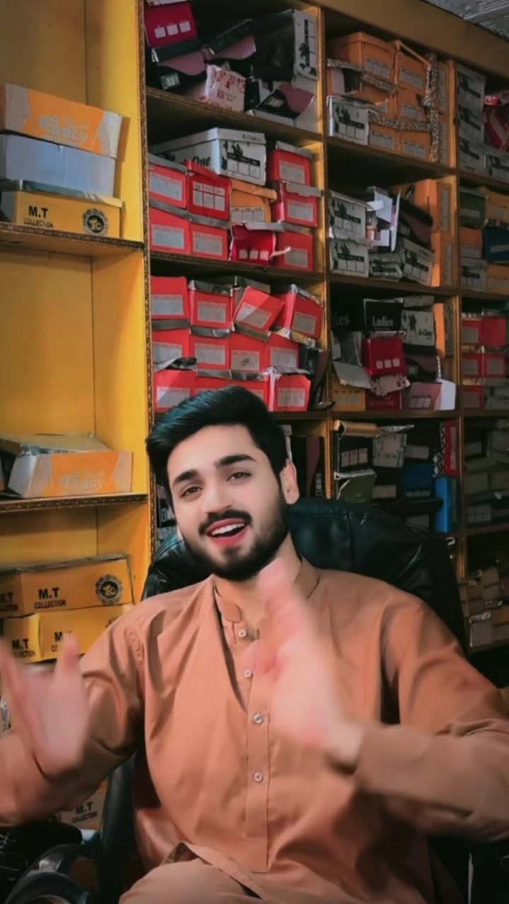 @⚜️جنيد_بھٽو⚜️