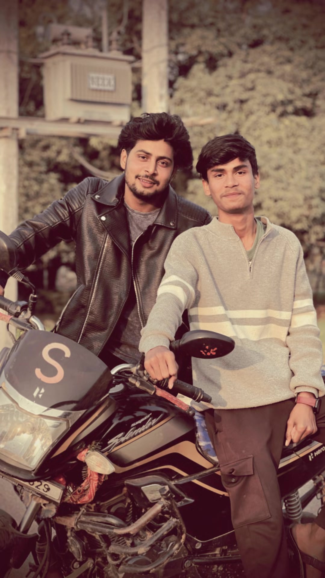 @RAJAN yAdAv