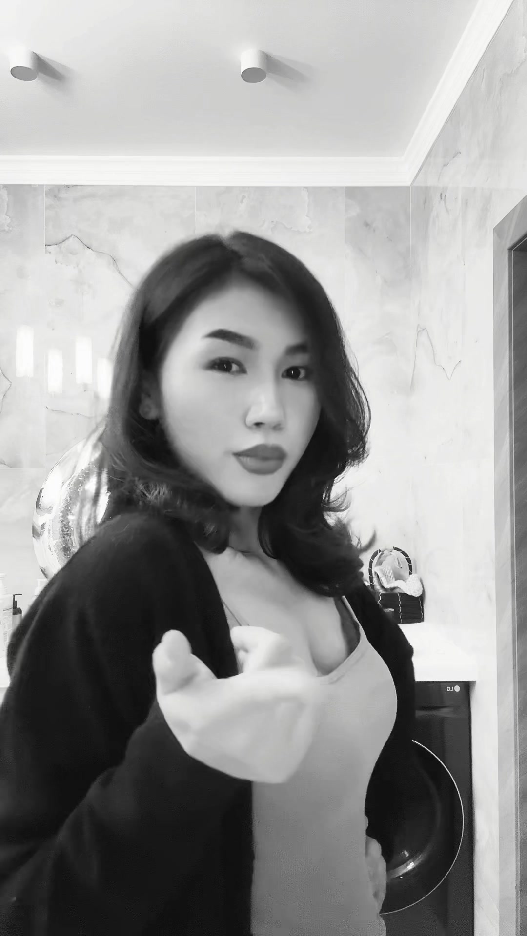 @elmirkalukman