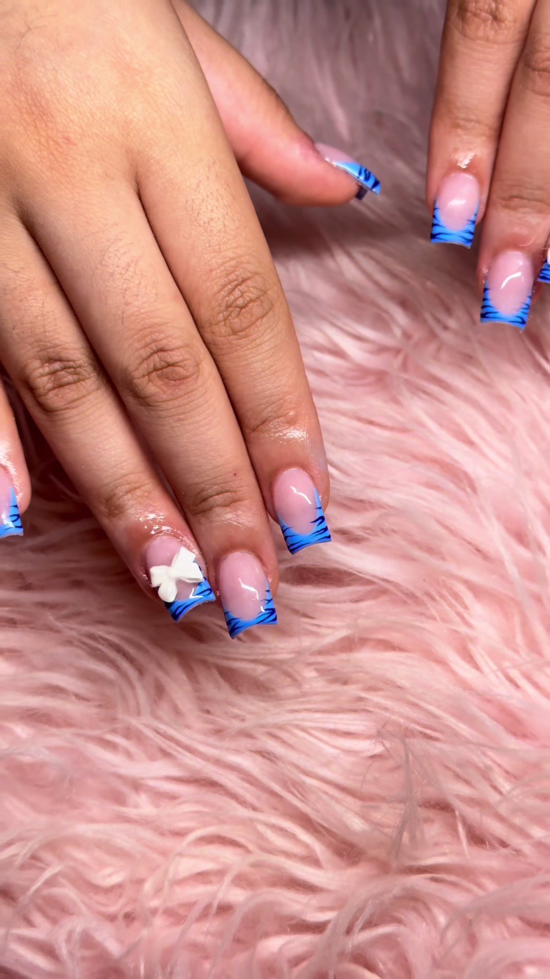 @M1lky_NAILS1026