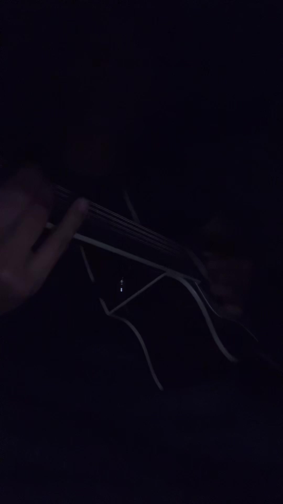 @†b